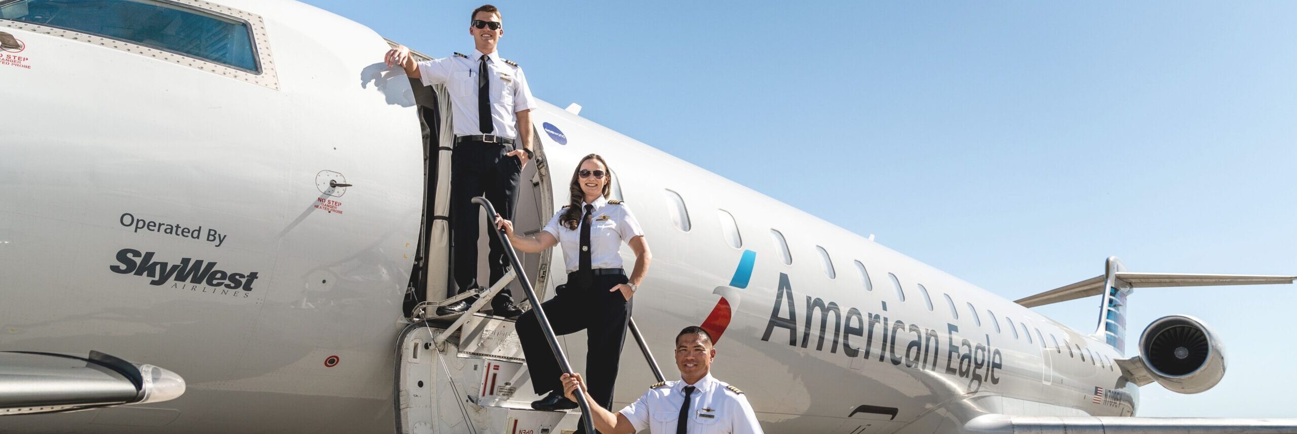 American Airlines Raises the Bar: Pilot Salaries Increase Once Again ...